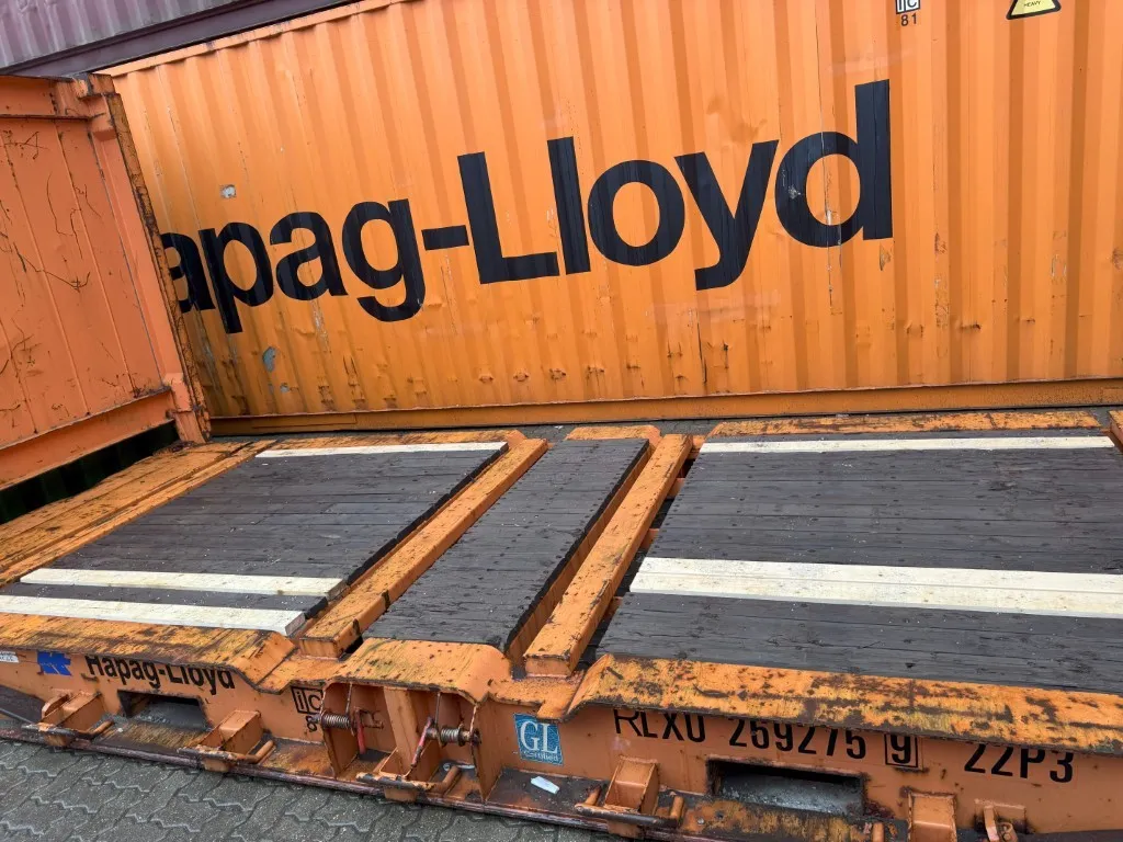 20ft Flat Rack container showing reinforced floor and end walls